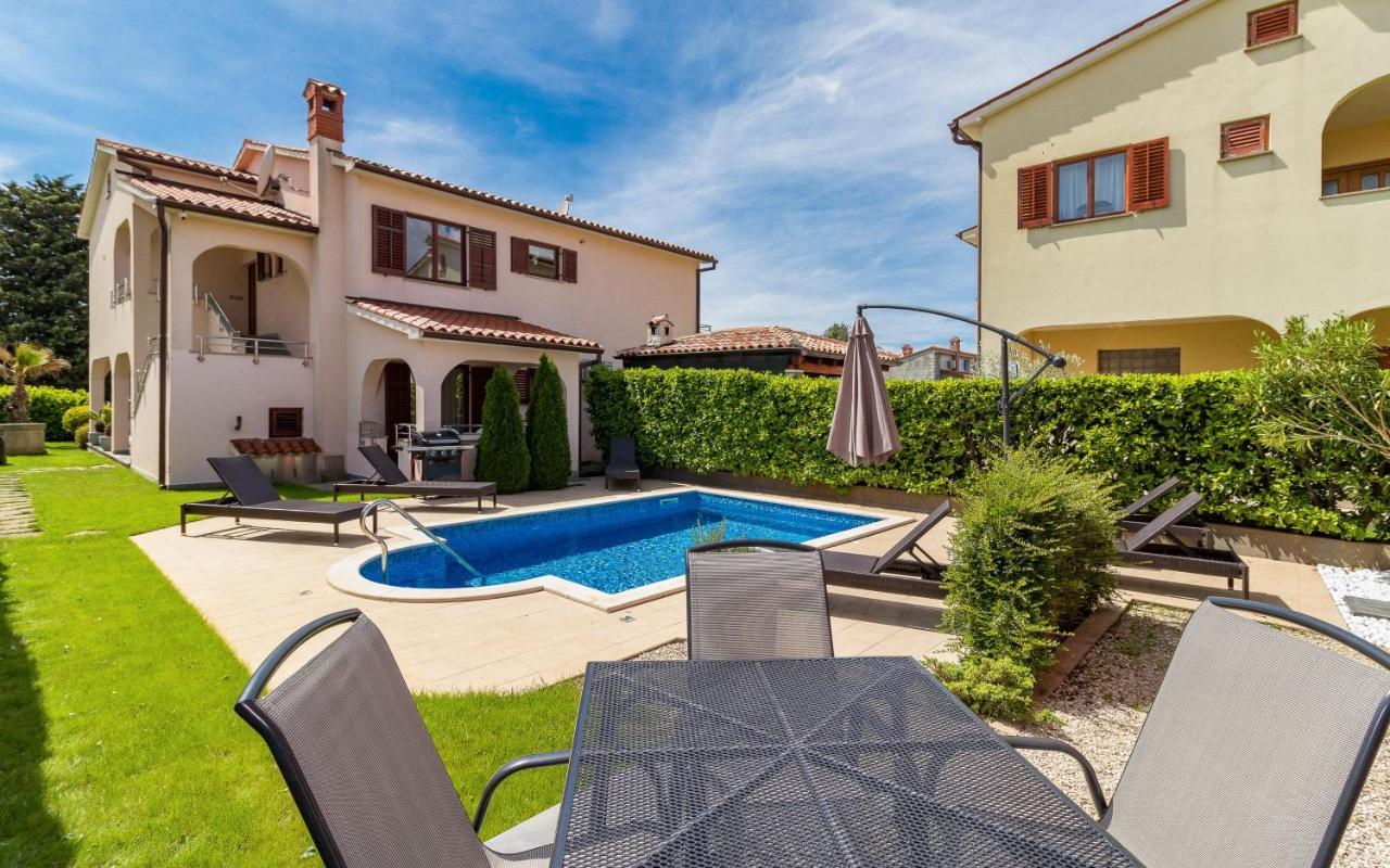 Apartmani Kažun - App 4 - Ferienhaus Fažana Exterior foto